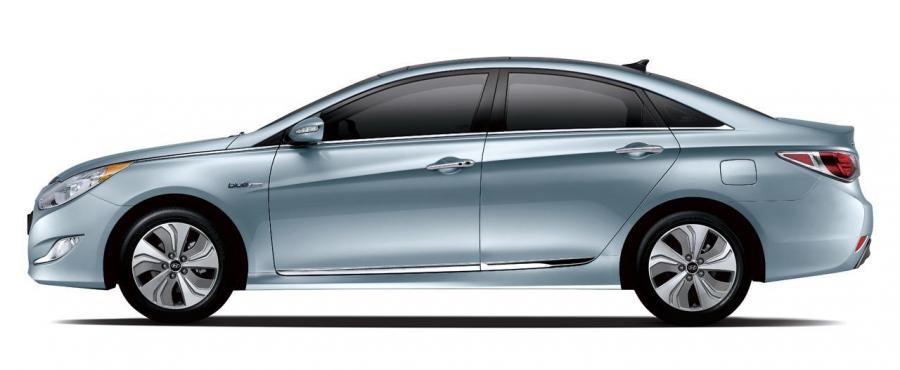  Hyundai Sonata Hybrid 2013 года  (фото 2 из 5)